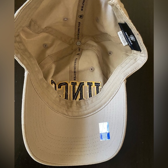 NWOT University of North Carolina Greensboro Top of the World Strapback Hat - Picture 3 of 5